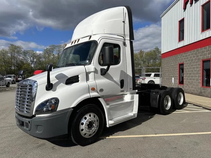 2015 Freightliner Cascadia