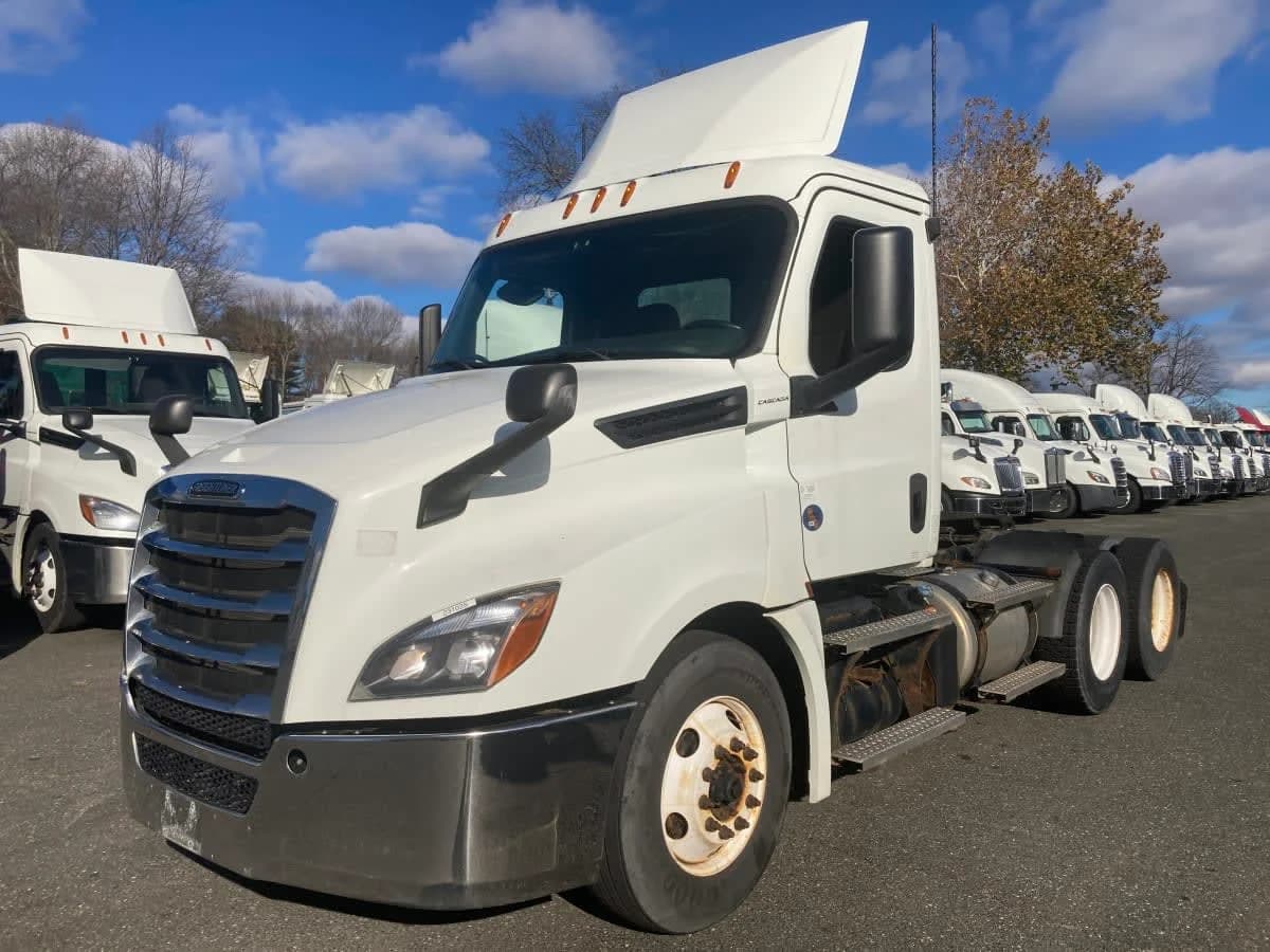 2020 Freightliner Cascadia