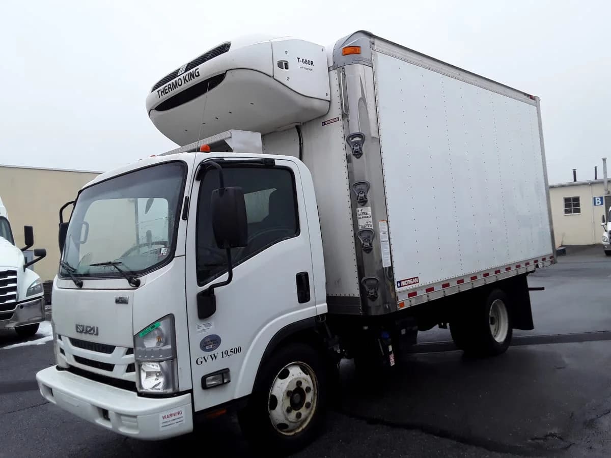 2019 Isuzu NRR