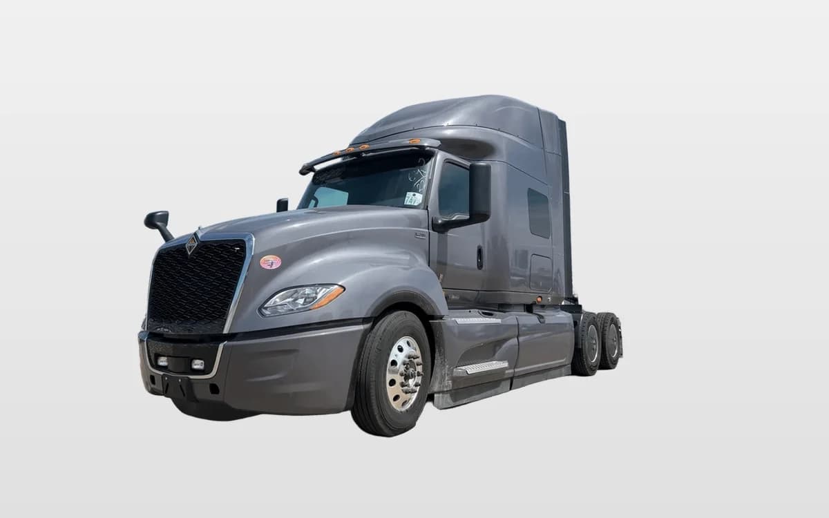 2025 International LT