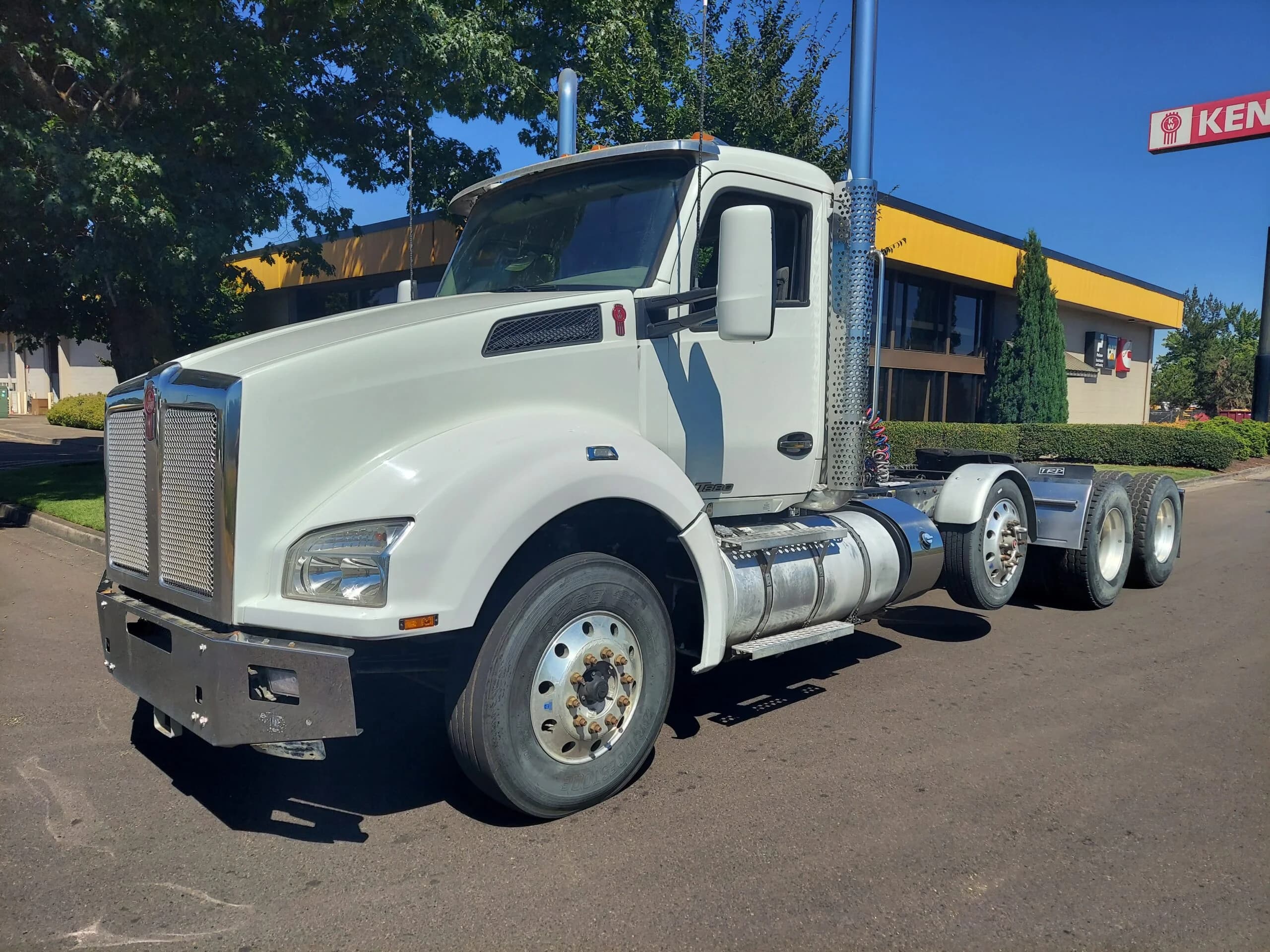 2019 Kenworth T880