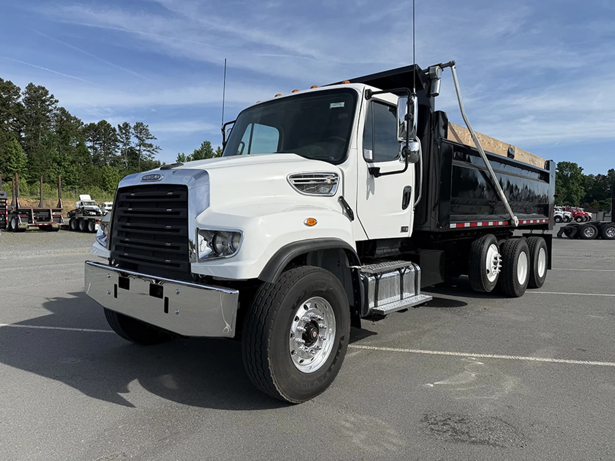 2015 Freightliner 114SD