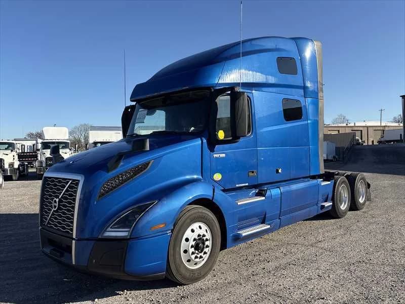 2021 Volvo VNL 760