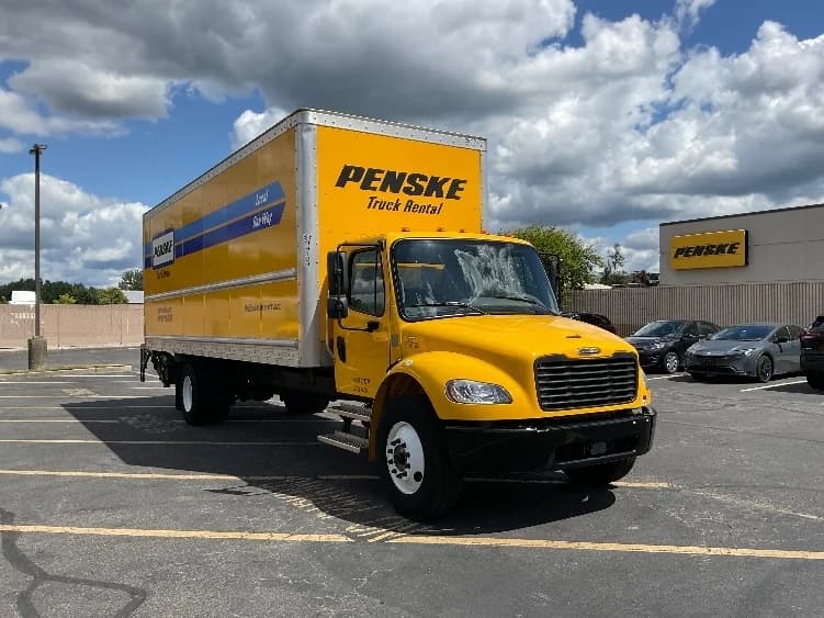 2022 Freightliner M2 106