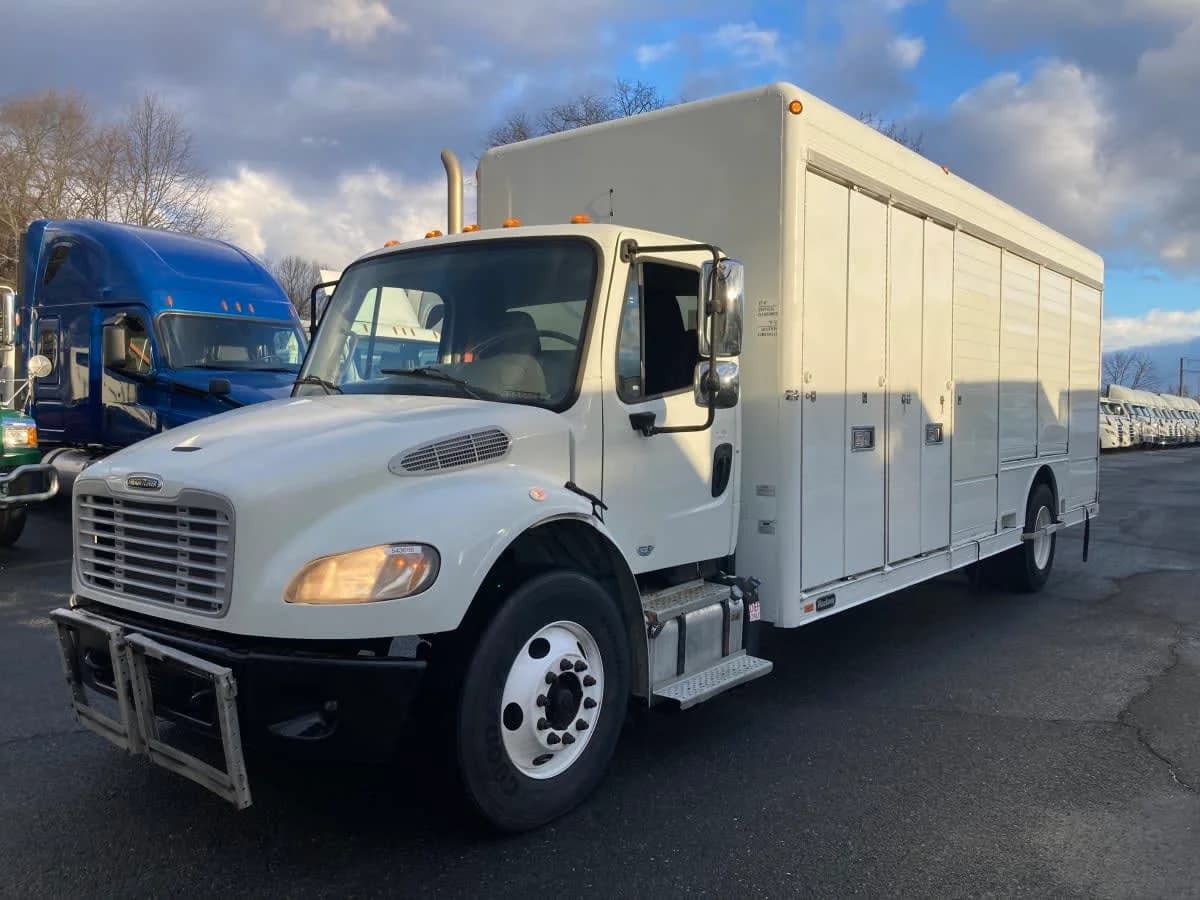 2014 Freightliner M2 106