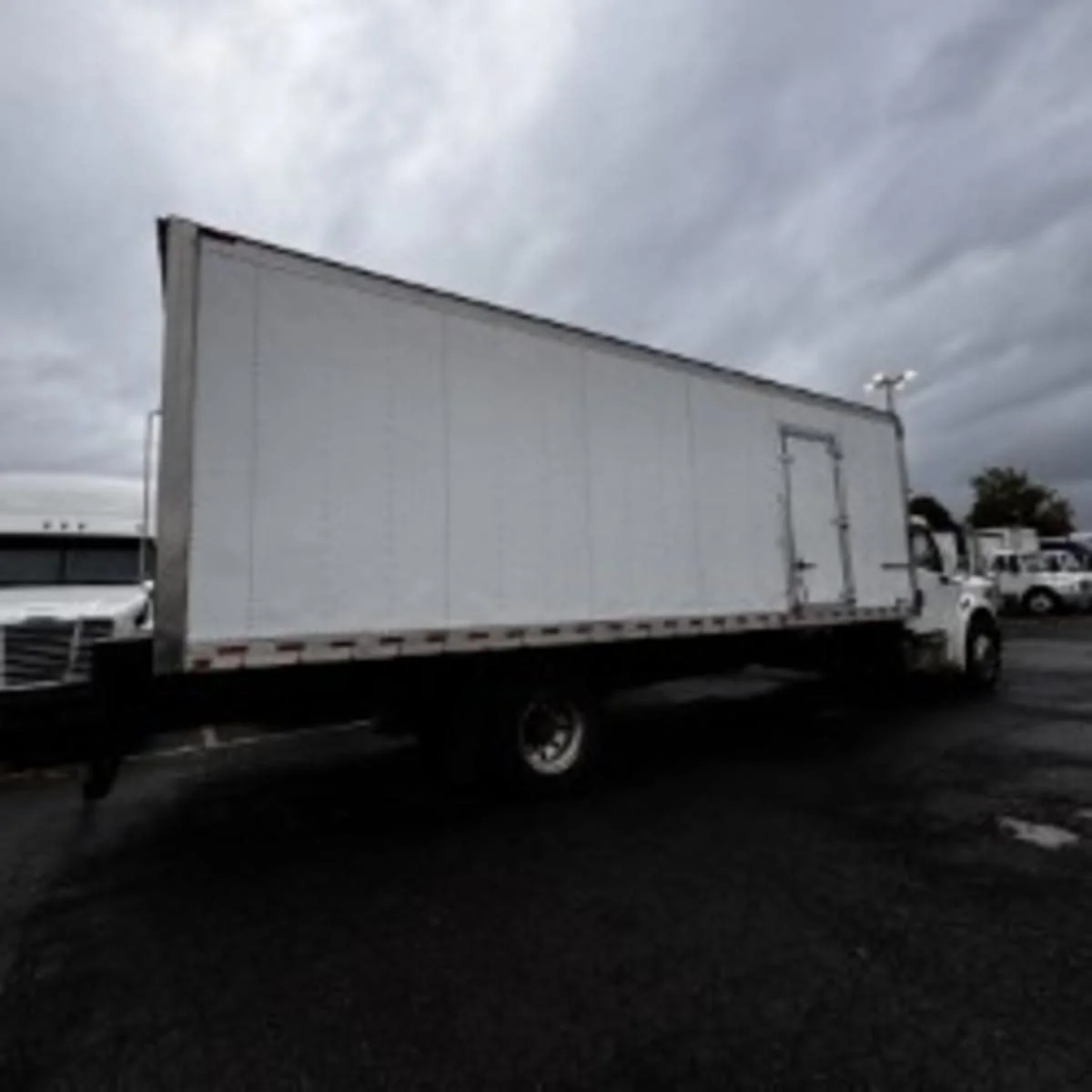 2020 Freightliner M2 106