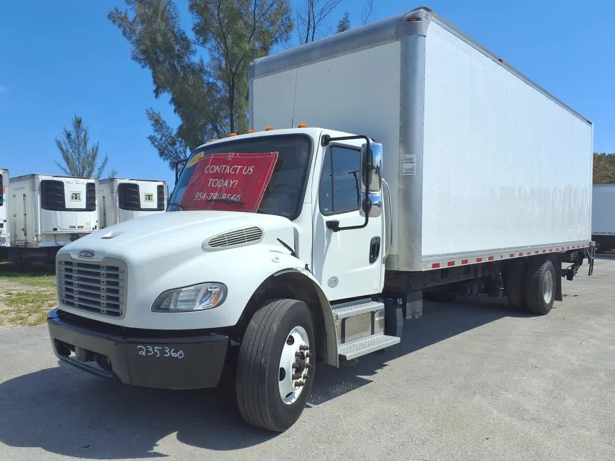 2021 Freightliner M2 106