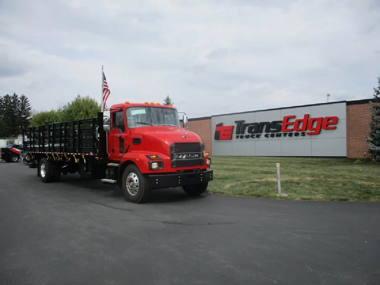 2025 Mack MD