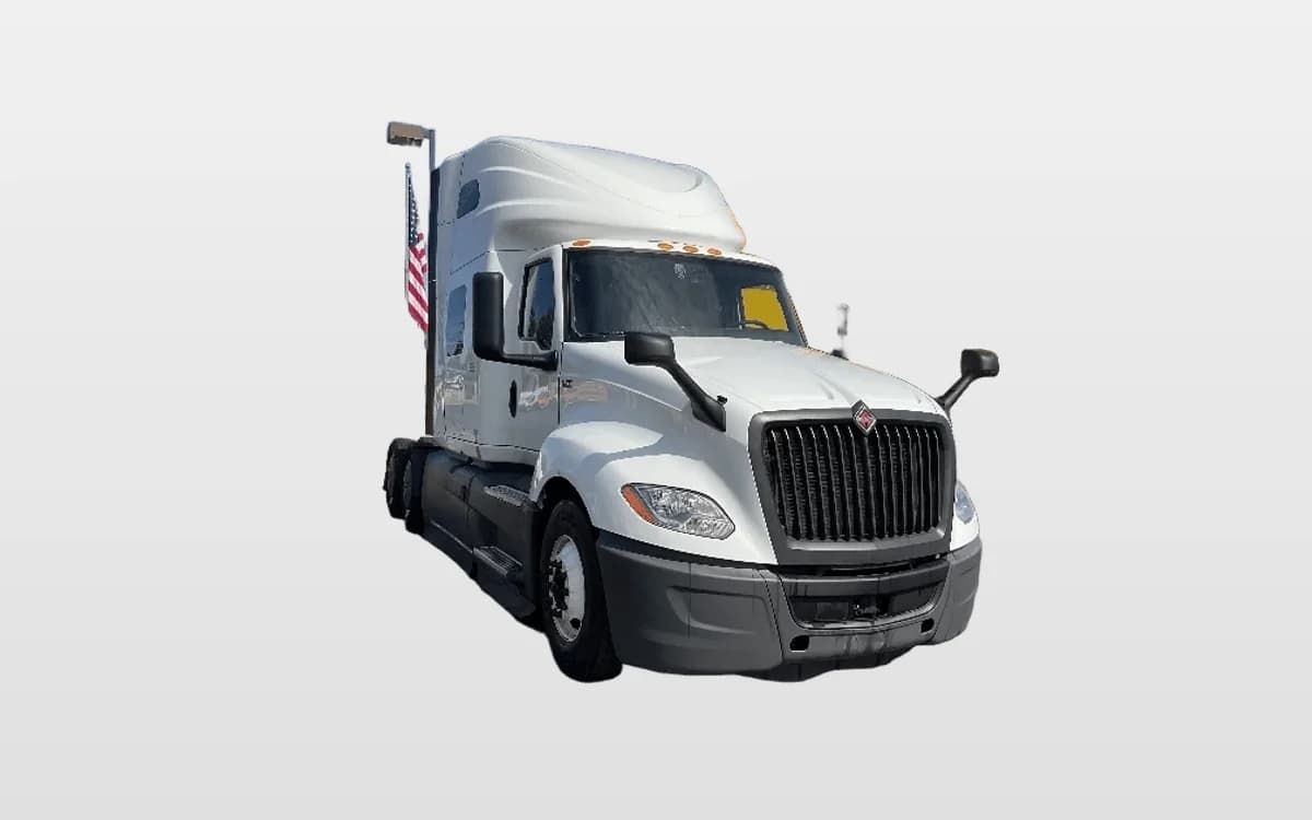 2023 International LT