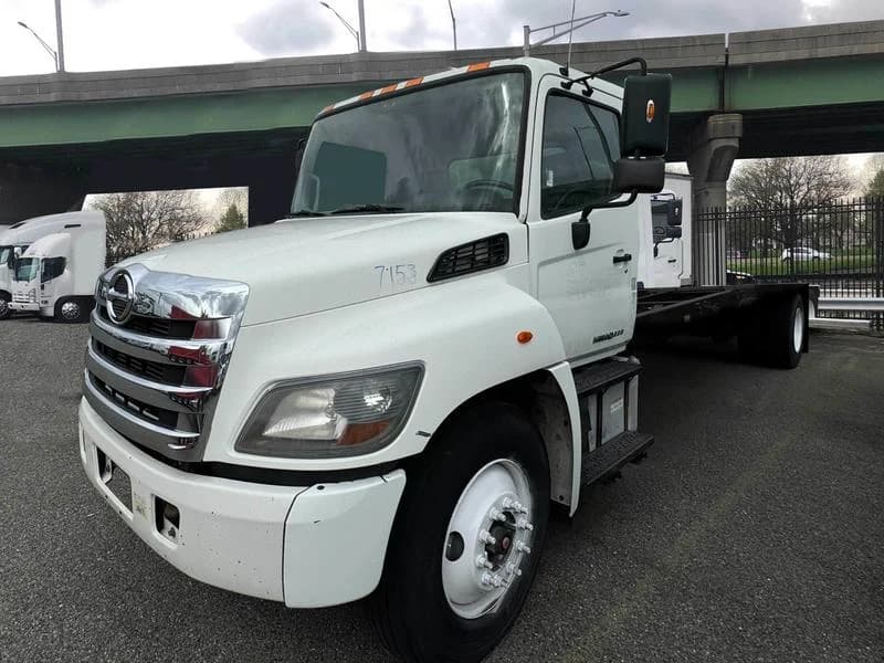 2015 Hino 338