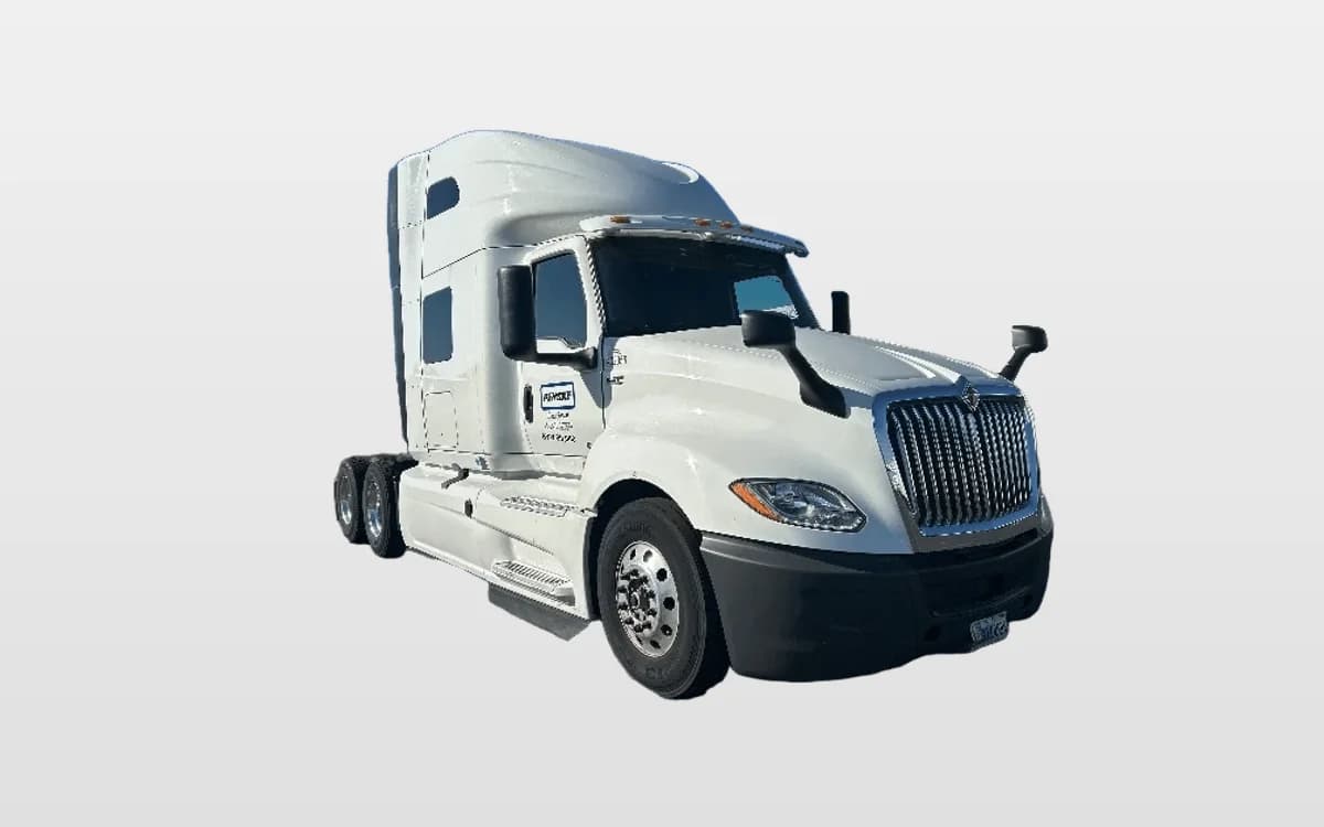 2022 International LT