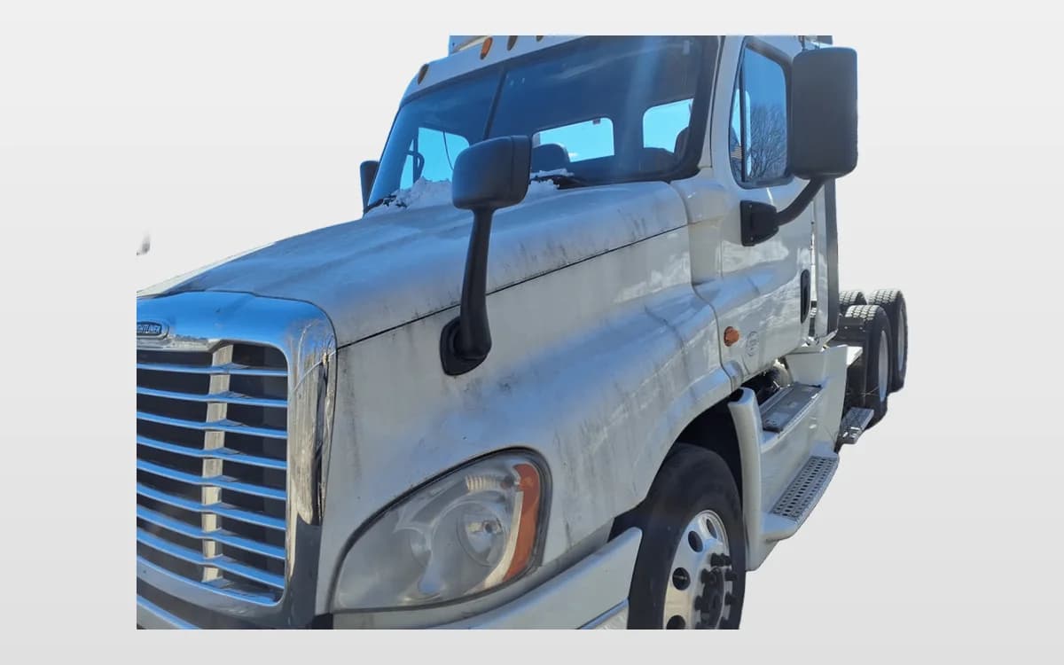 2015 Freightliner Cascadia in Warwick, RI
