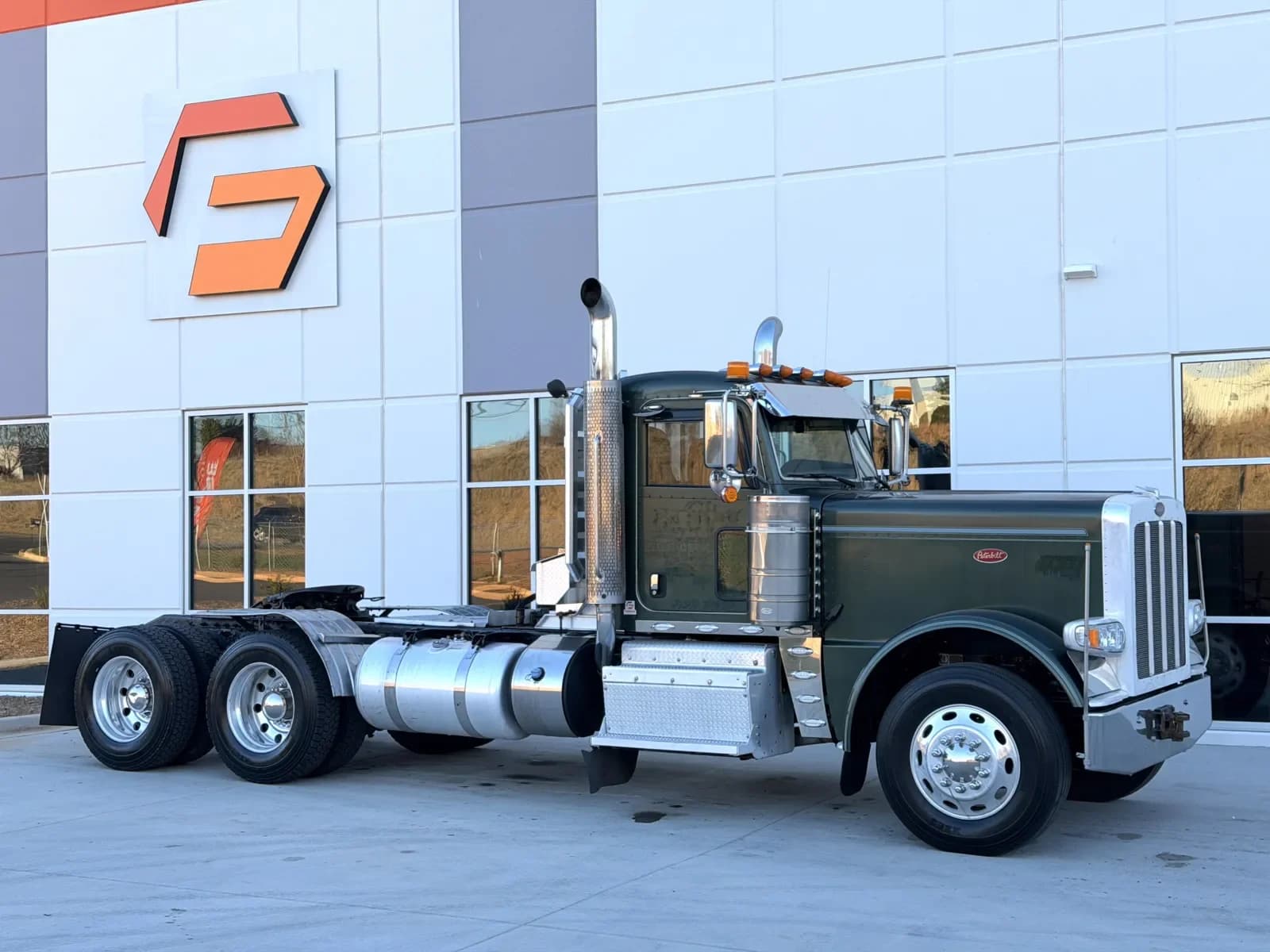 2015 Peterbilt 389