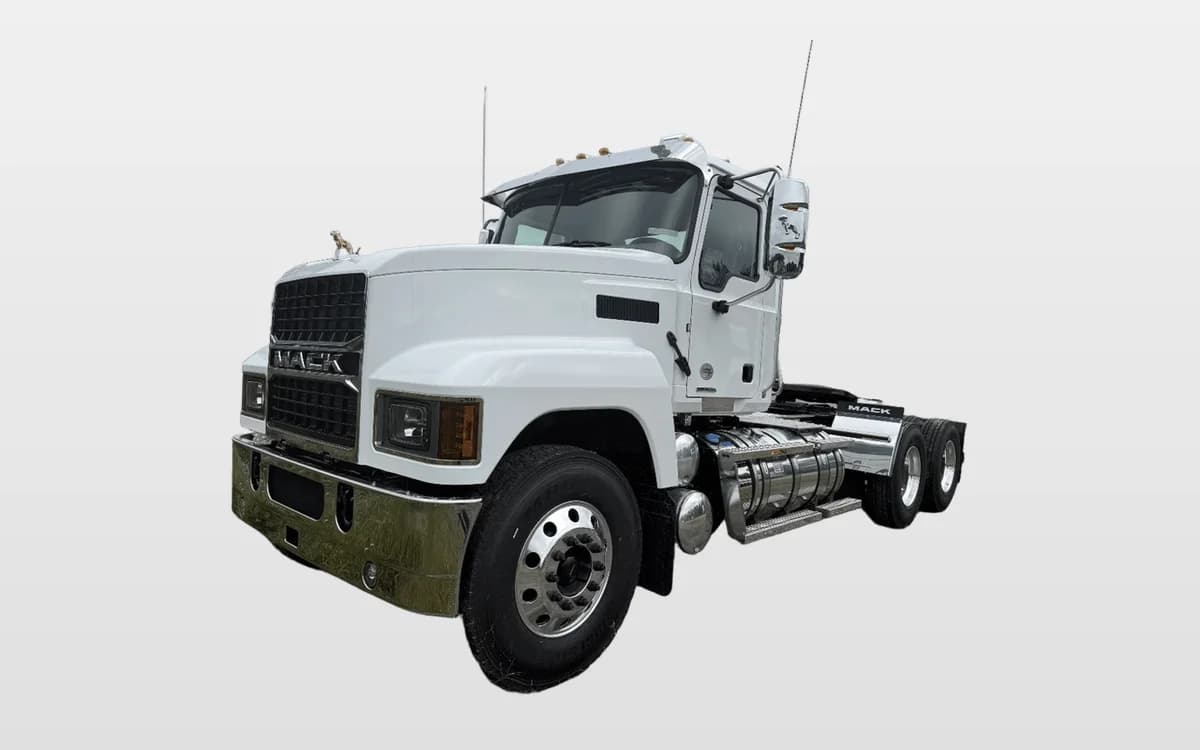 2026 Mack Pinnacle