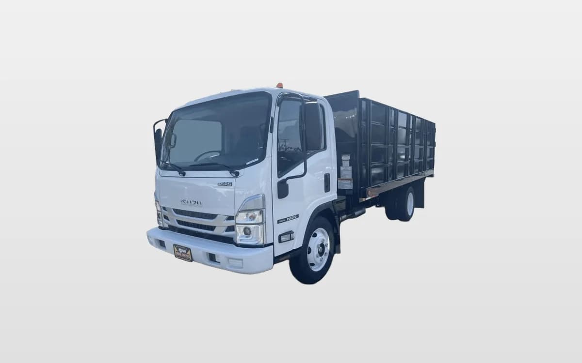 2025 Isuzu NRR
