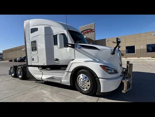 2024 Kenworth T680