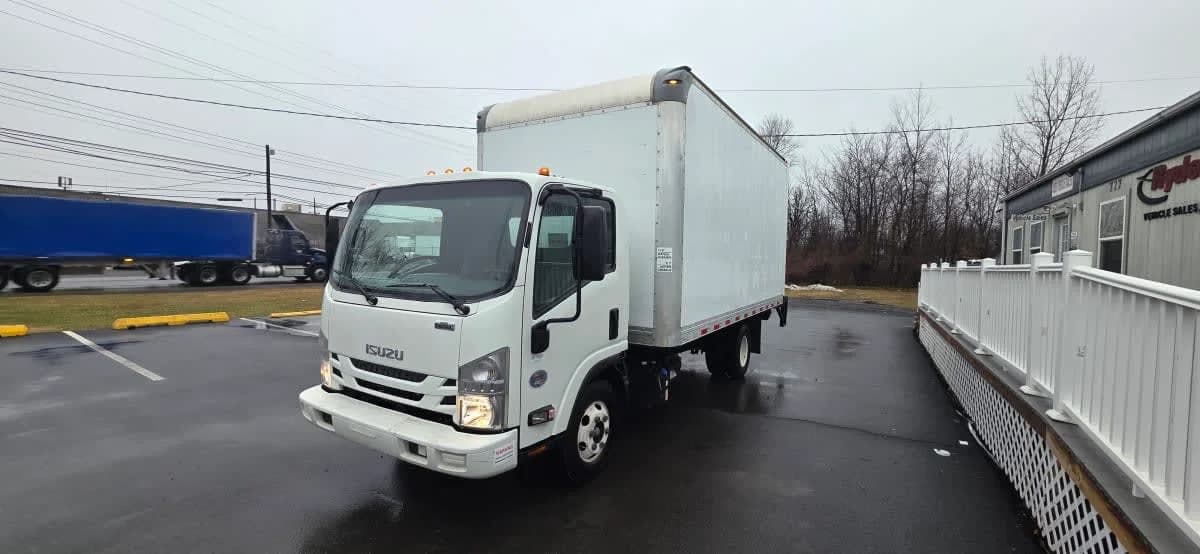 2018 Isuzu NPR