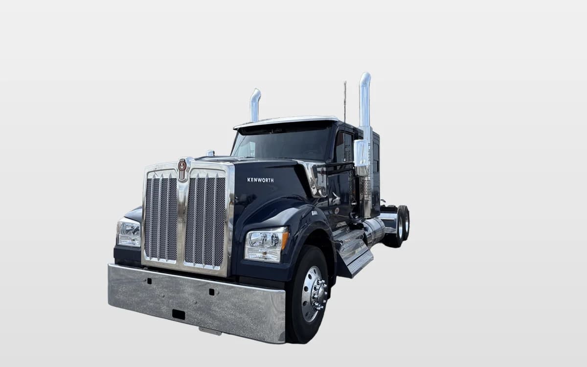 2027 Kenworth W990 in Mokena, IL