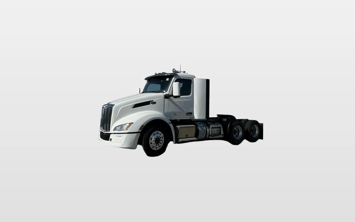 2025 Peterbilt 579