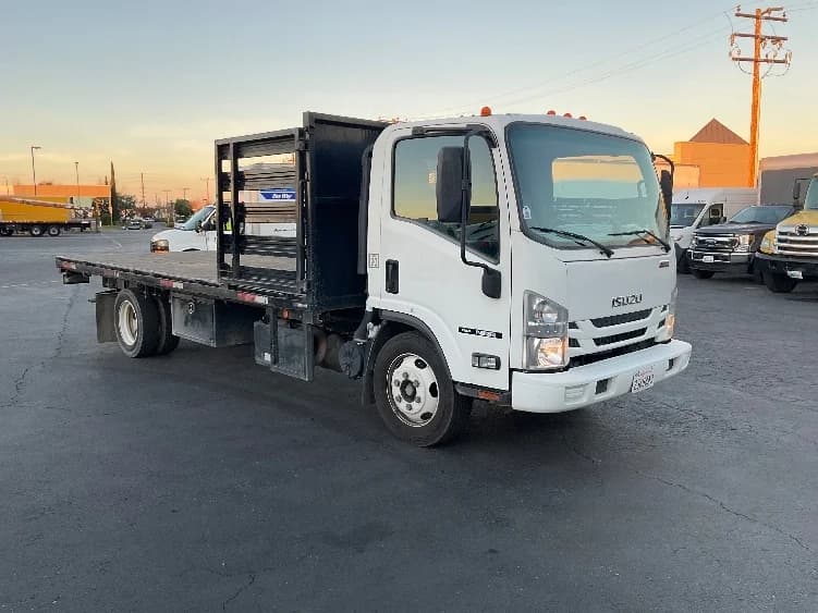 2021 Isuzu NRR