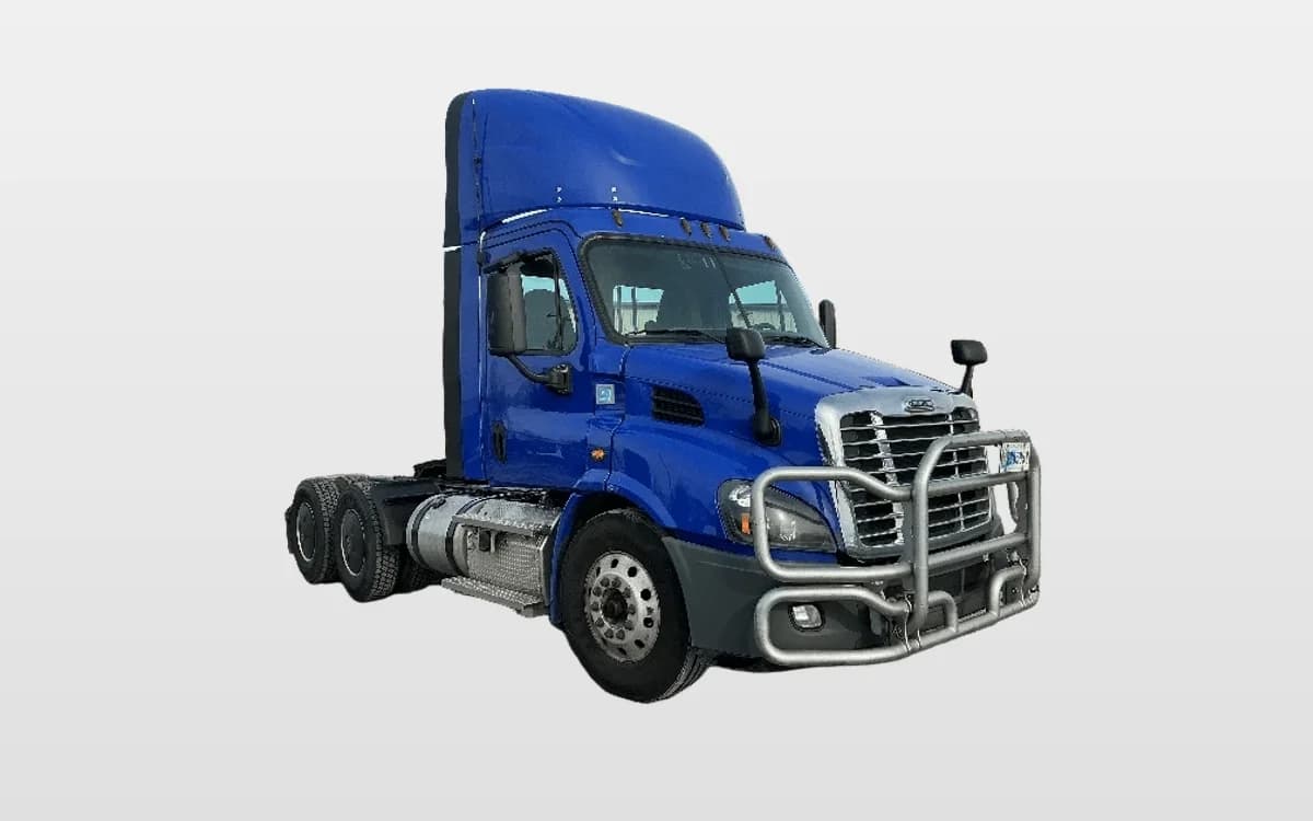 2020 Freightliner Cascadia in Elkhart, IN