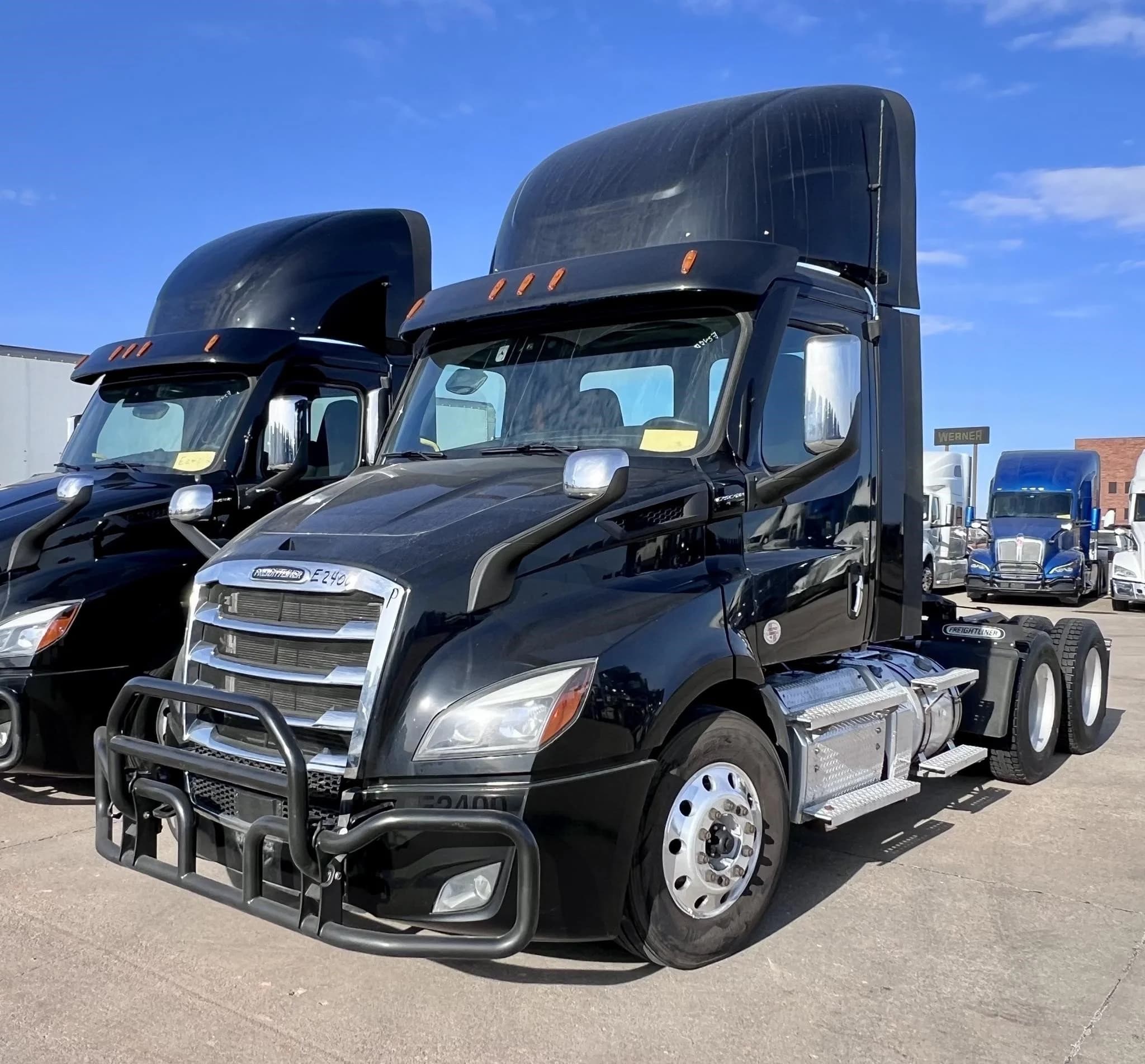 2023 Freightliner Cascadia