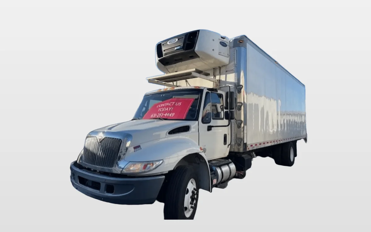2019 International 4300 in Farmingdale, NY