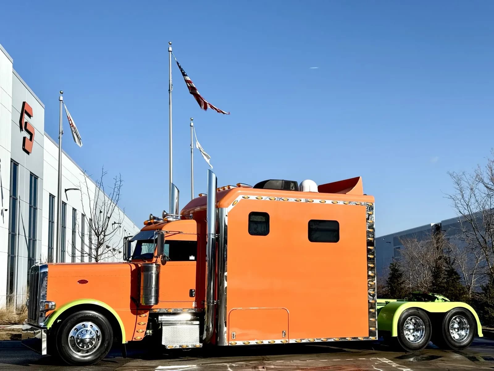 2014 Peterbilt 389