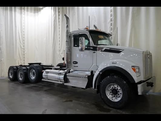 2026 Kenworth T880