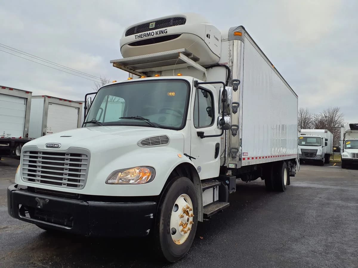 2017 Freightliner M2 106