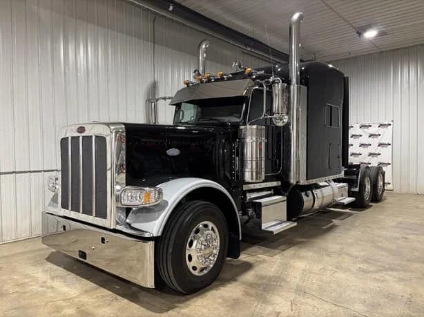 2019 Peterbilt 389