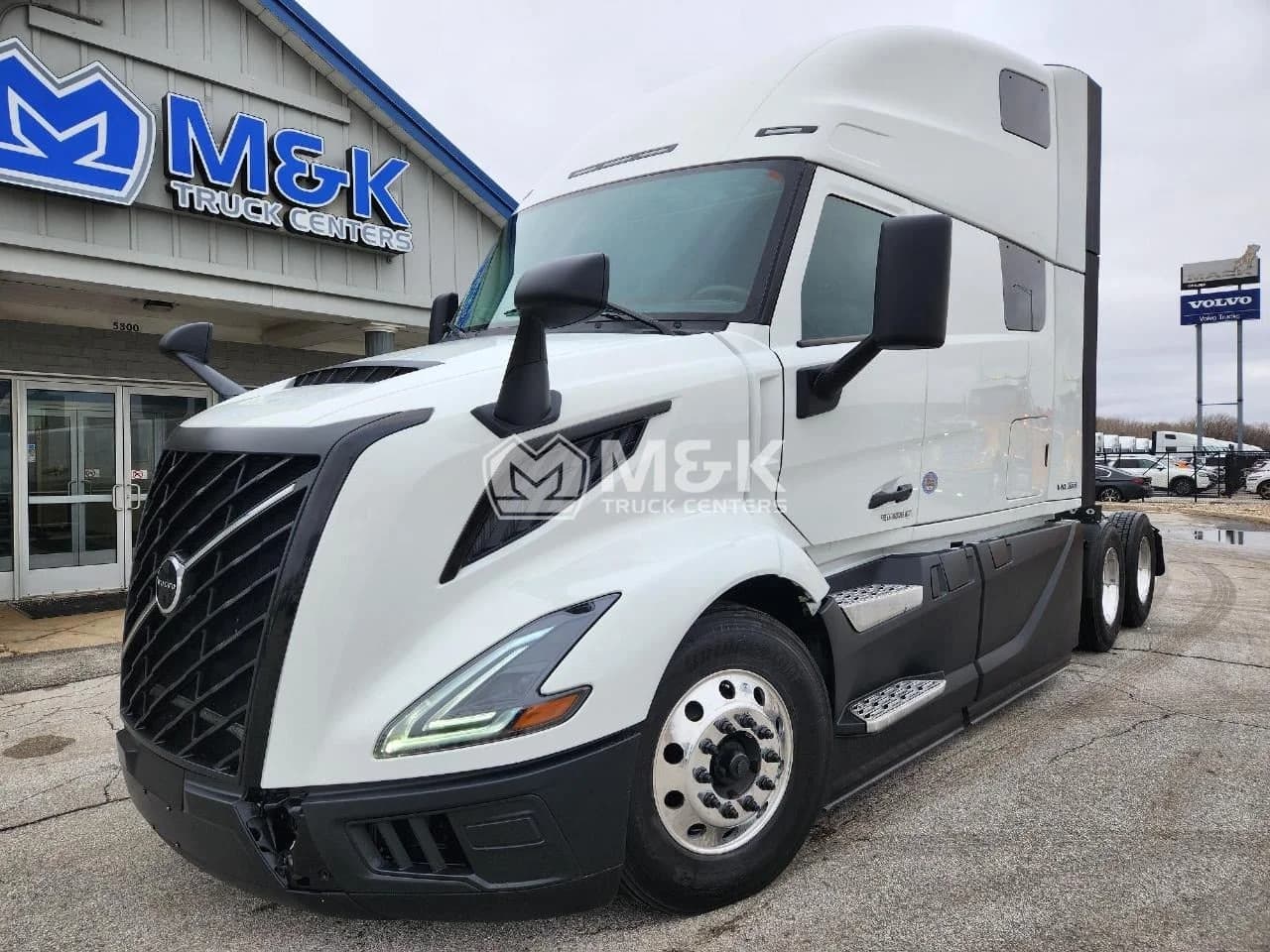 2025 Volvo VNL 860