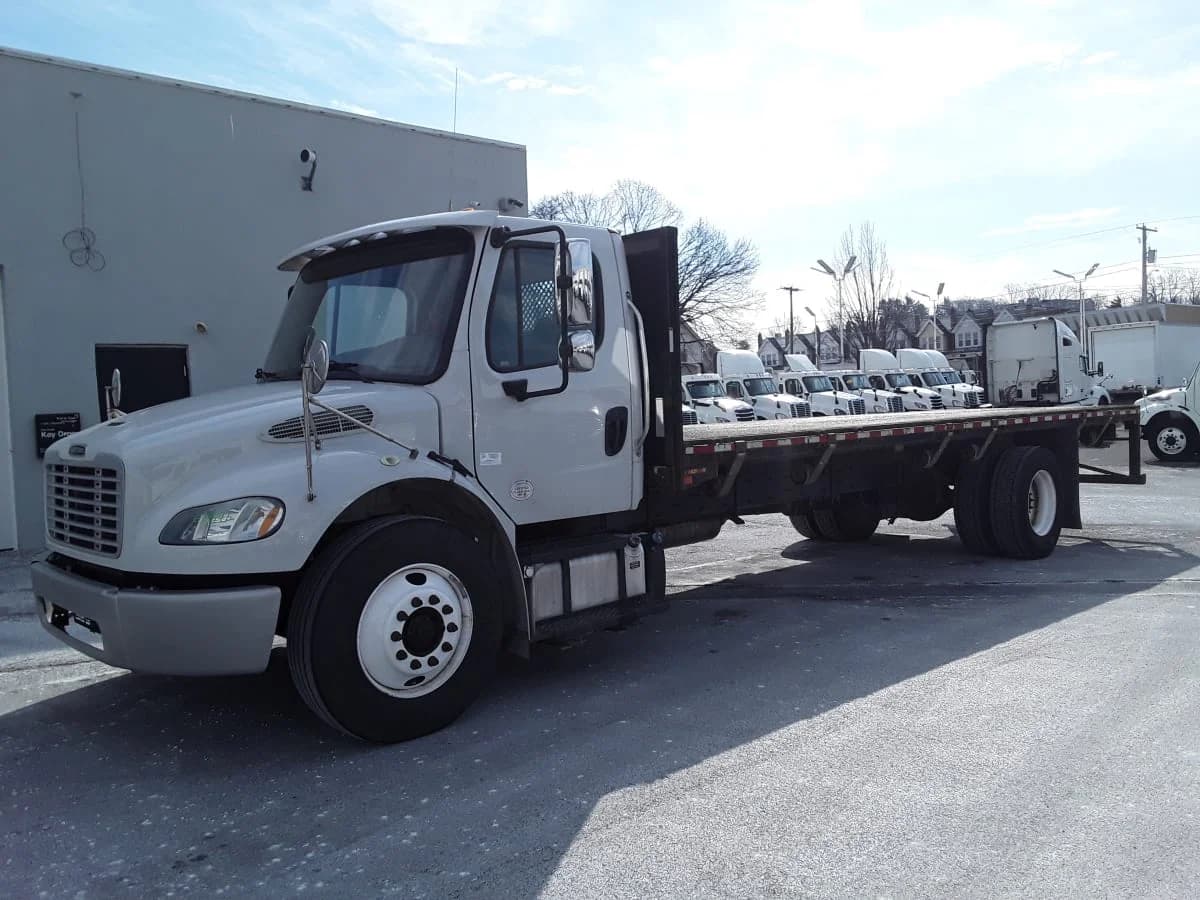 2017 Freightliner M2 106