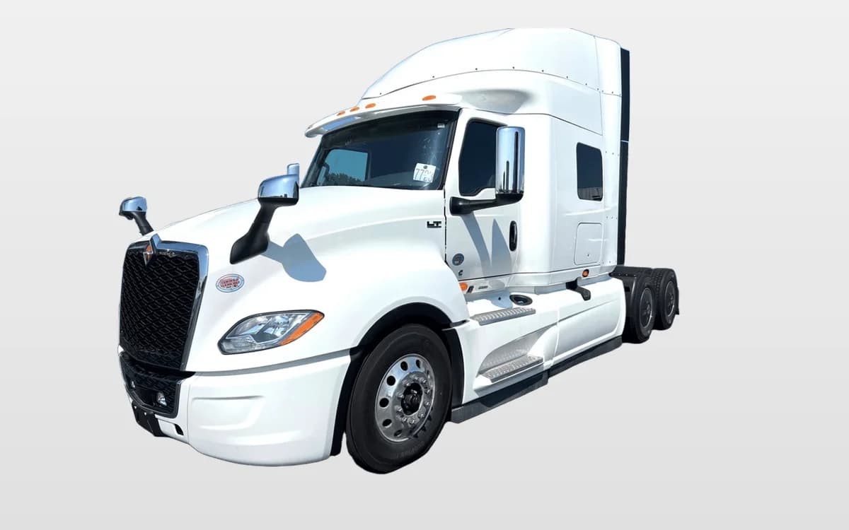 2025 International LT