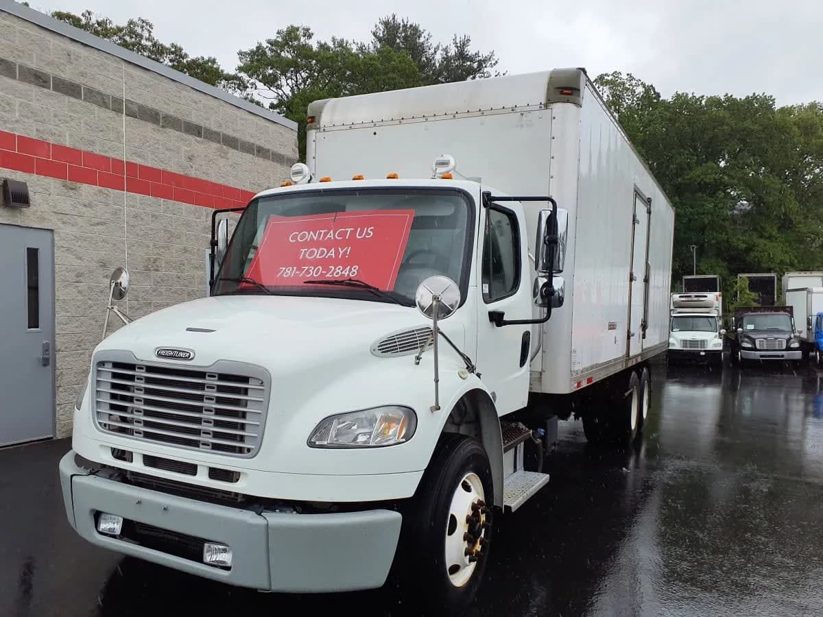 2017 Freightliner M2 106