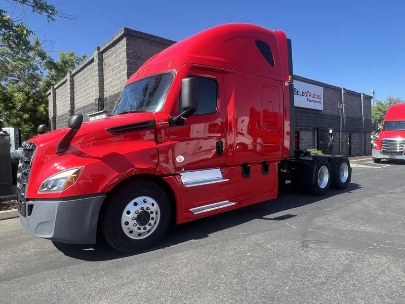 2022 Freightliner Cascadia