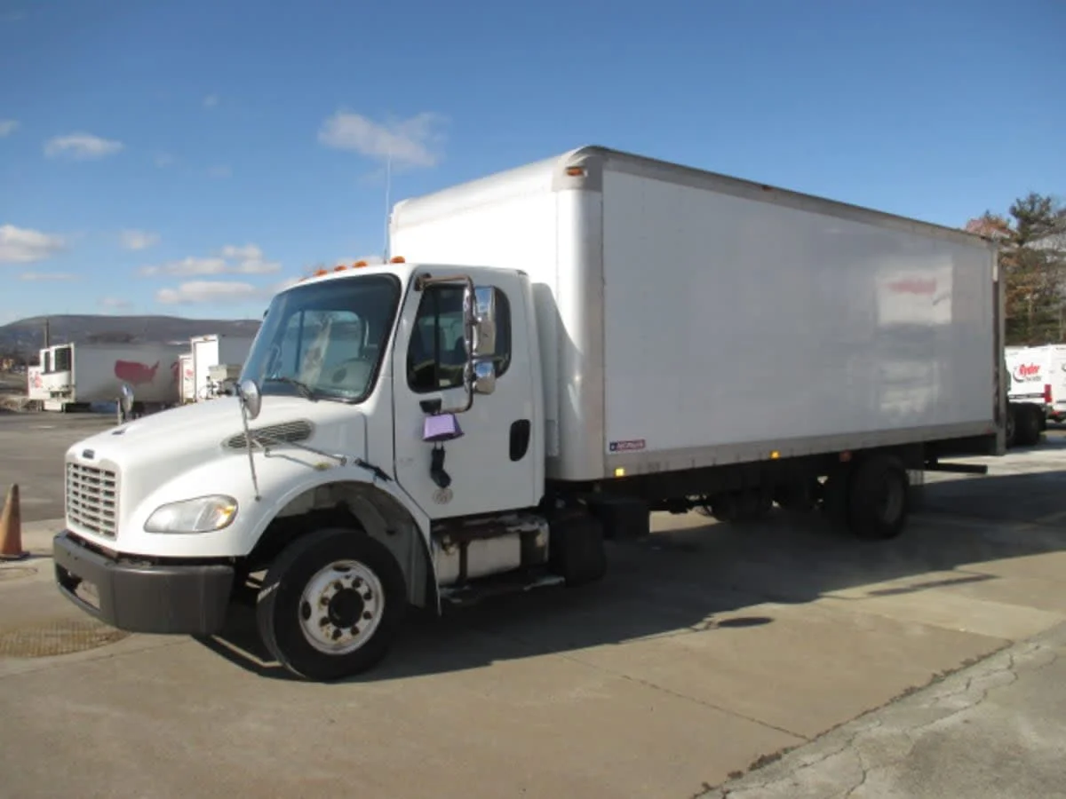 2015 Freightliner M2 106