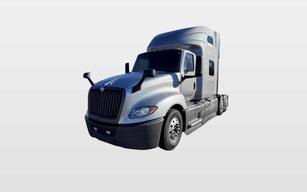 2022 International LT