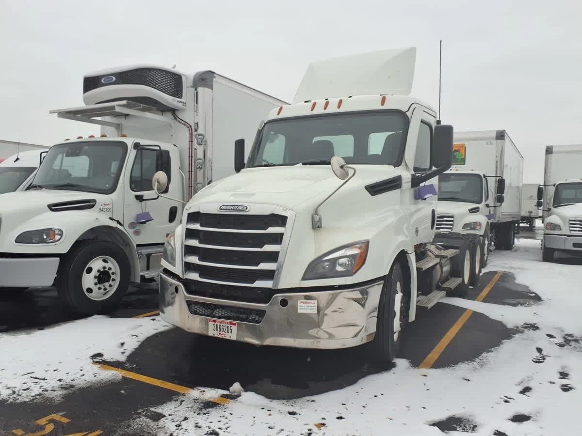 2021 Freightliner Cascadia