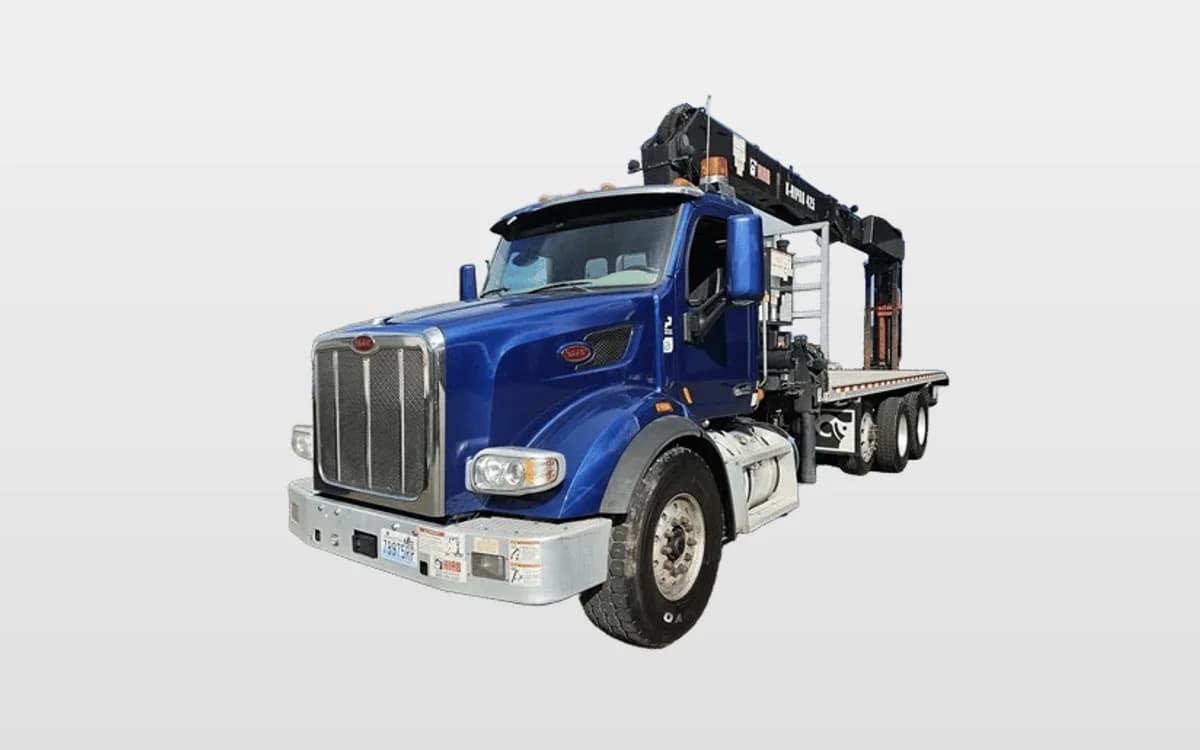 2020 PETERBILT 567