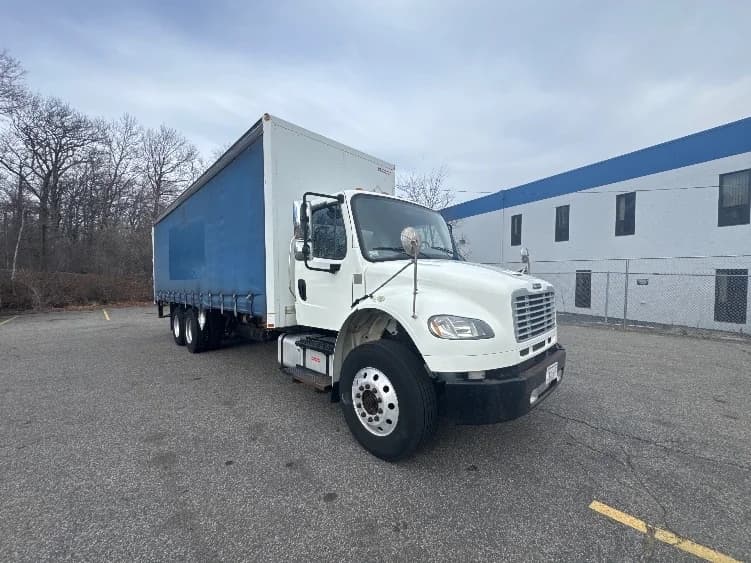 2019 Freightliner M2 106