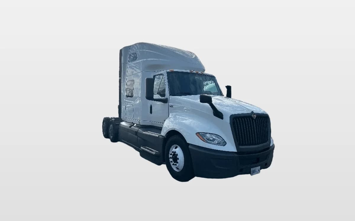 2023 International LT in Jacksonville, FL