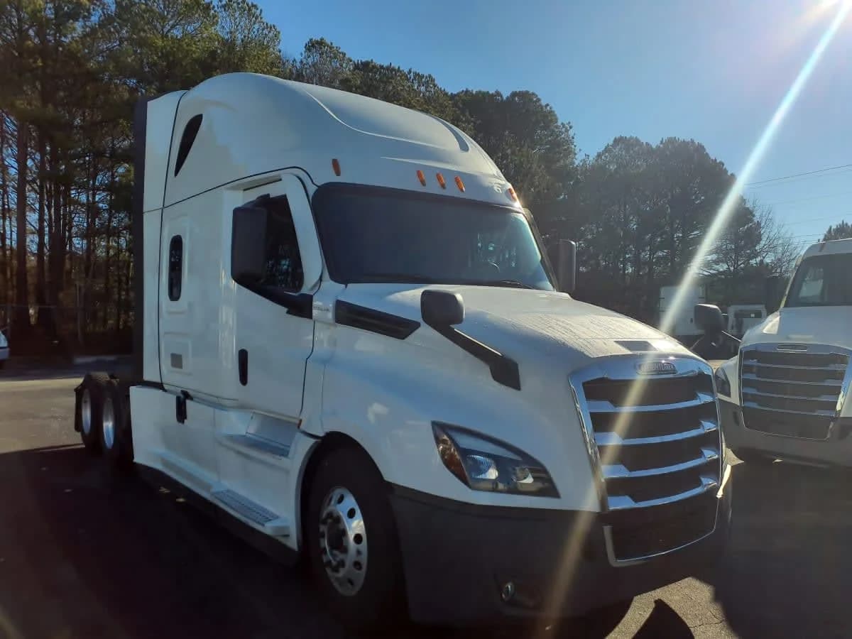2021 Freightliner Cascadia
