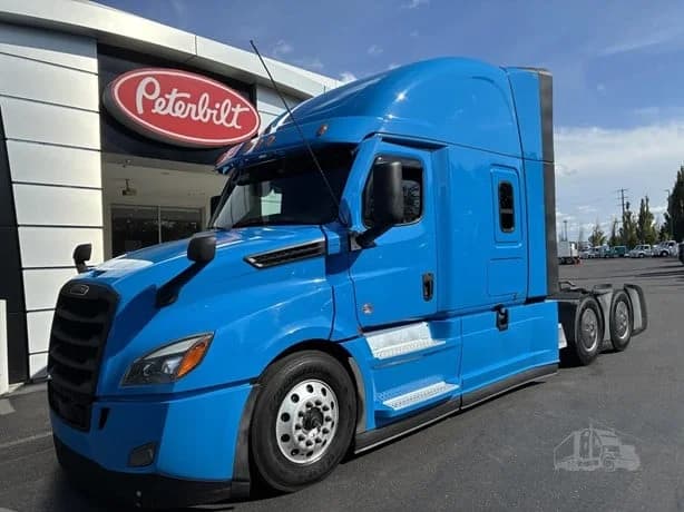 2021 Freightliner Cascadia