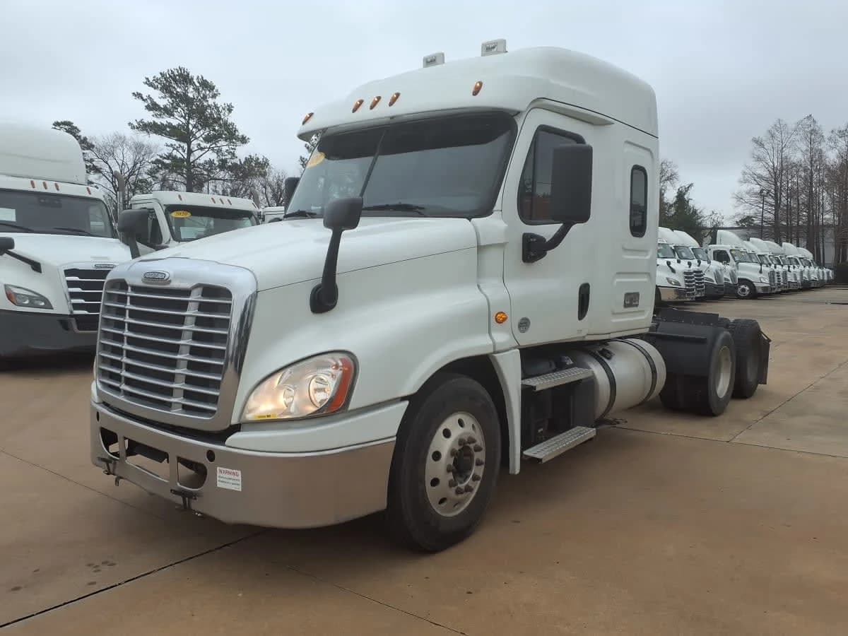 2020 Freightliner Cascadia