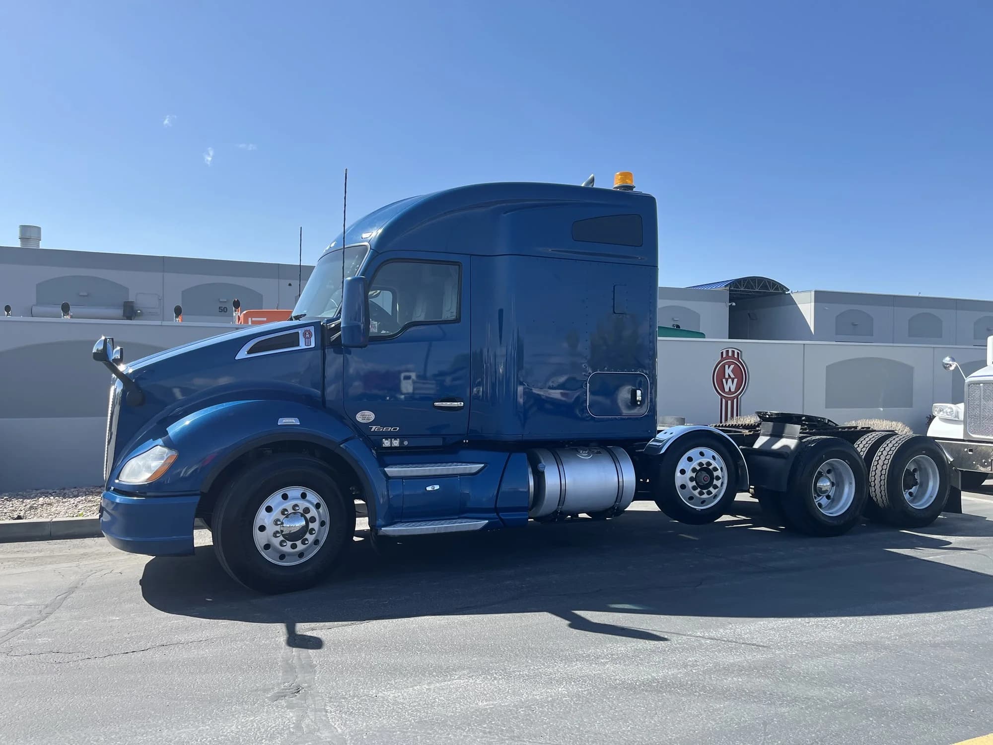 2020 Kenworth T680