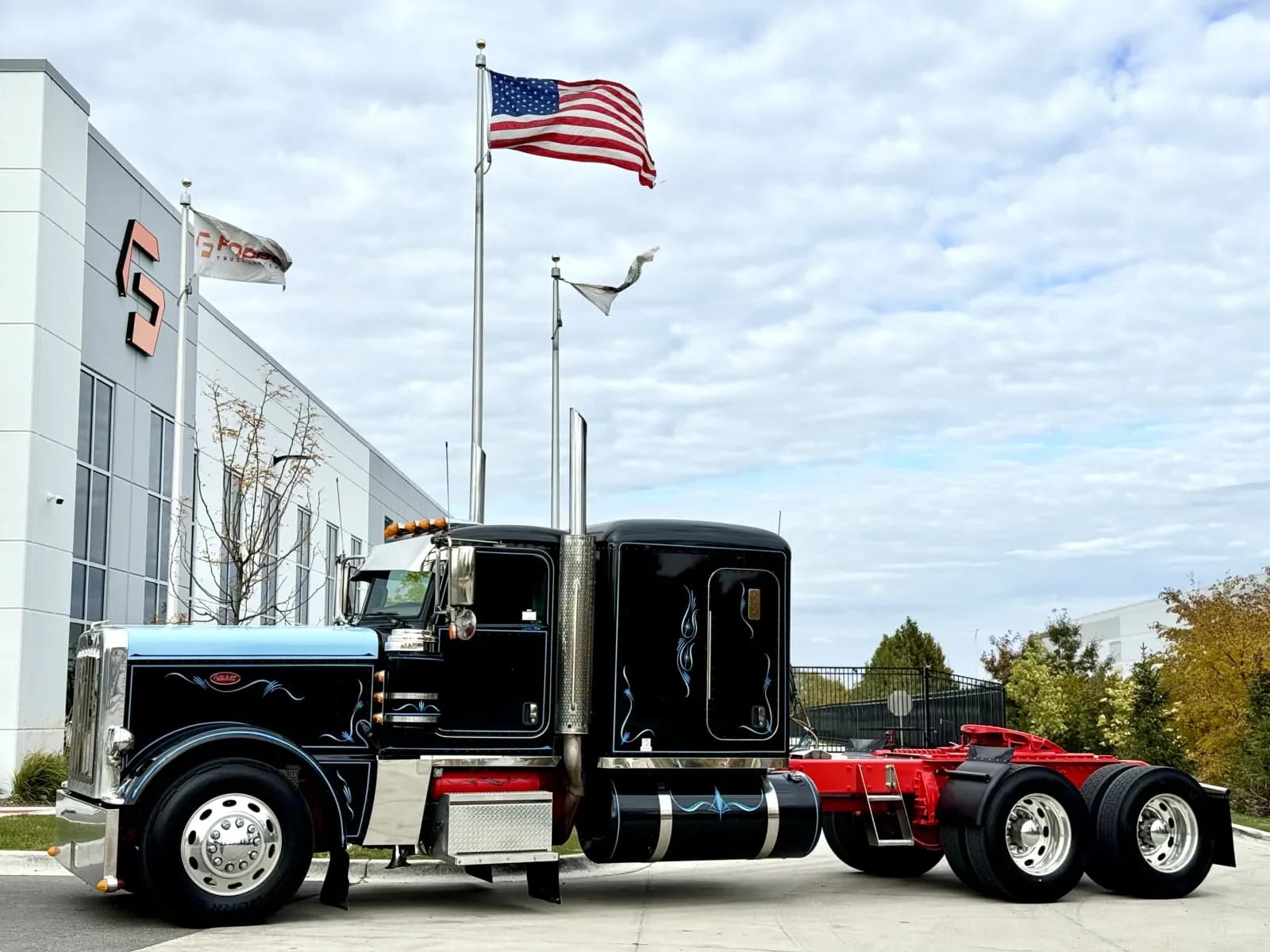 2021 Peterbilt 389