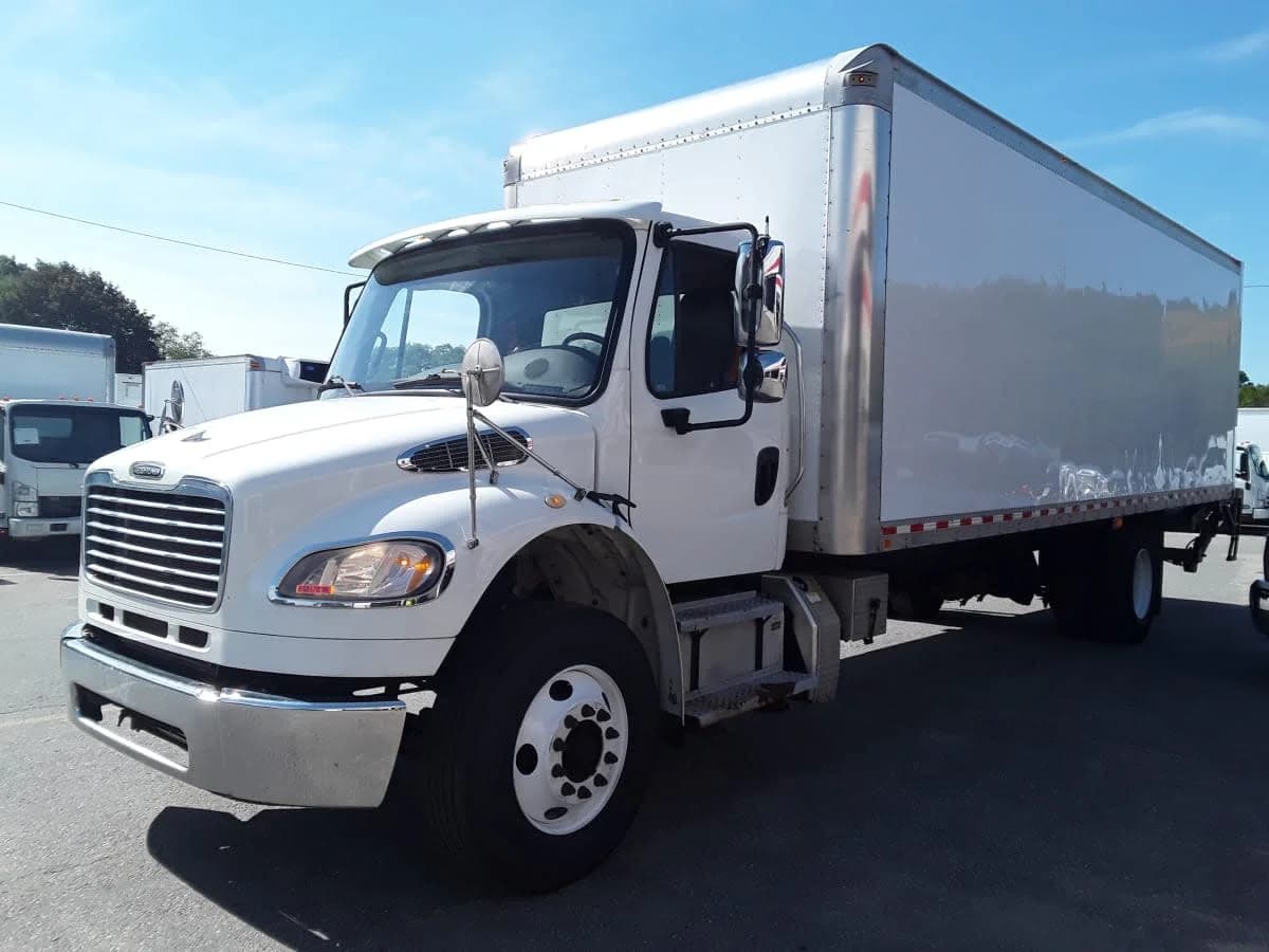 2019 Freightliner M2 106