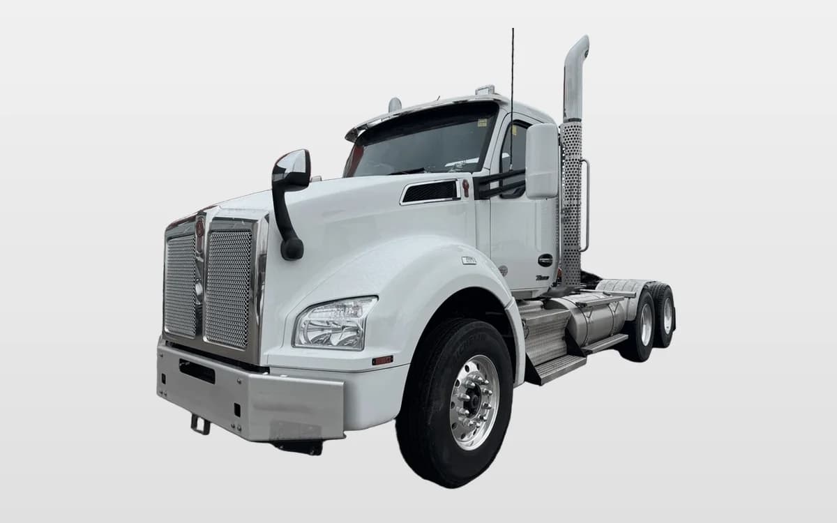 2024 Kenworth T880