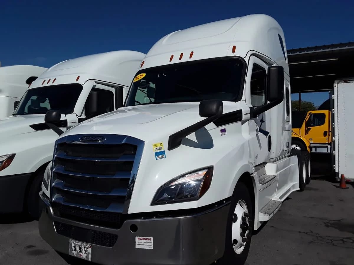 2020 Freightliner Cascadia